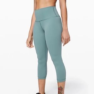 Wunder Under High-Rise Crop 21’’